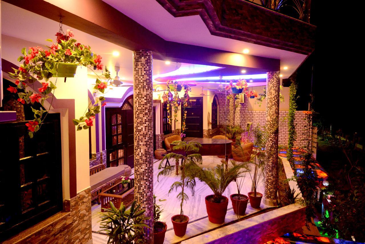 Aman Homestay, A Boutique Hotel Agra  Exteriör bild